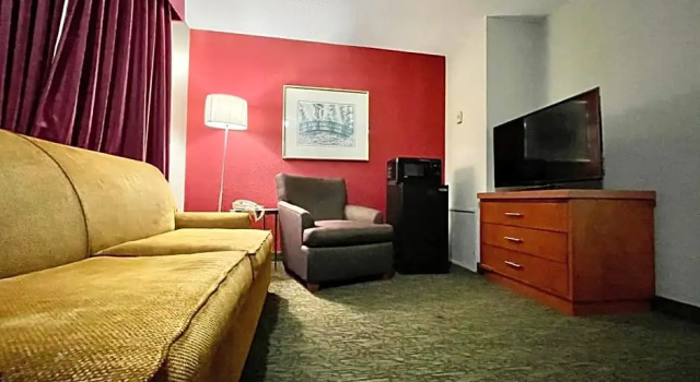 Двухместный люкс FairBridge Inn & Suites Fort Wayne