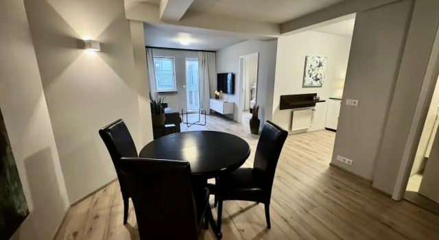 Akureyri Backpackers Hafnarstraeti 100, Забронировать Апартаменты/квартира Отели в центре Акюрейри с завтраком, отели в центре Акюрейри с завтраком