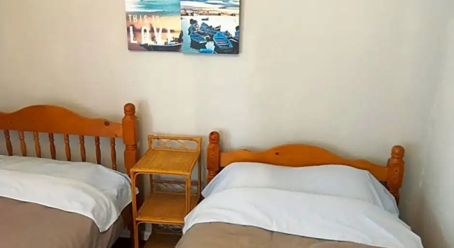 Pantyrathro International Hostel, Book Hostel / Vandrerhjem Hostels i Dyfed, Hostel / Vandrerhjem