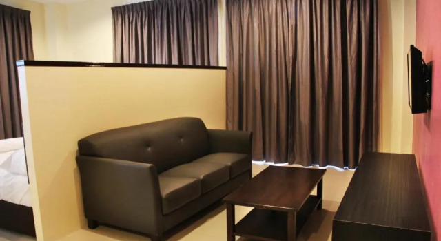 Полулюкс Hotel Mirage PD