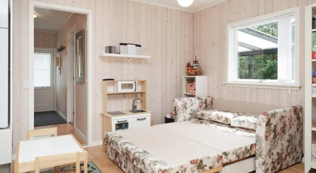 6 Person Holiday Home in Hojby, Book Feriehus Sommerhuse i Hojby, Hytte
