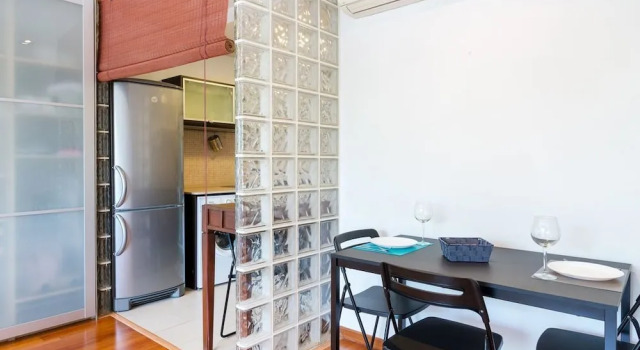 Beachfront studio 20 mins to bcn center, Забронировать Апартаменты/квартира Масноу Коста-дель-Маресме