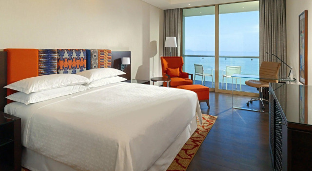 Grand Double room Radisson Blu Hotel, Conakry