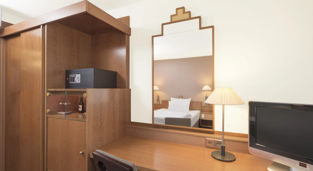 Spark By Hilton Stuttgart Sindelfingen, Prenota Hotel Sindelfingen Baden-Württemberg