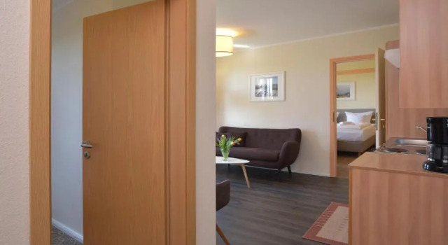 Апартаменты с балконом Hotel Ostseeland