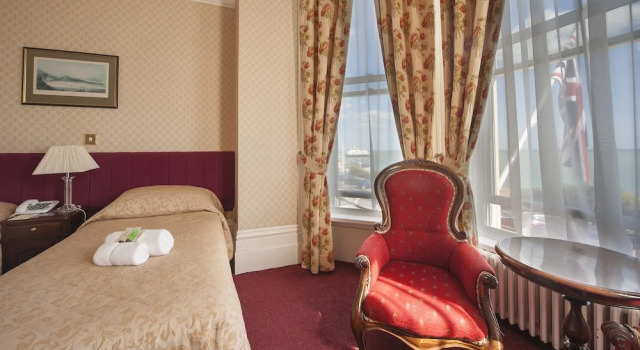 Номер Standard Diamond Hotel
