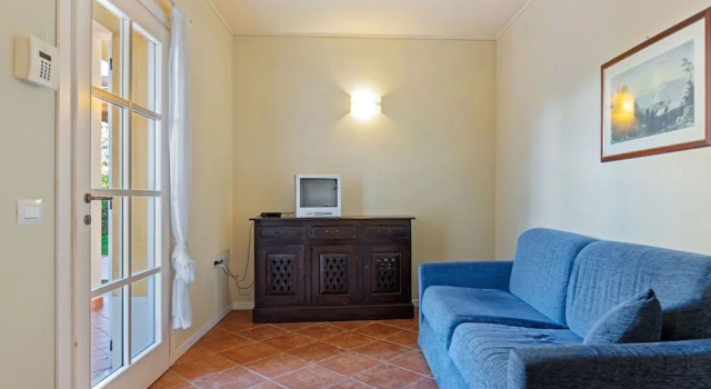 Stylish Holiday Home 3 Km From Lake Garda & Romantica Beach