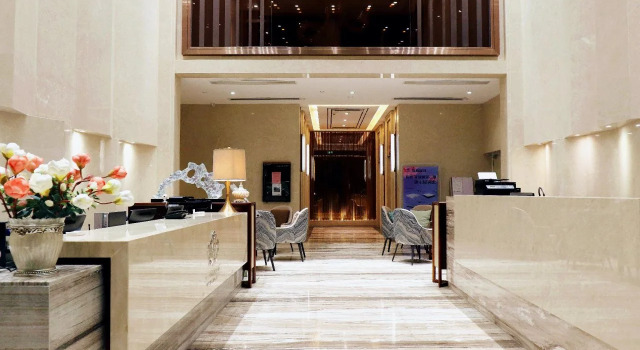 Royal Star Apartment Central City Branch