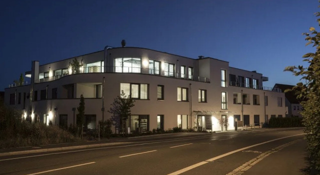 7 Hotel & Boardinghouse