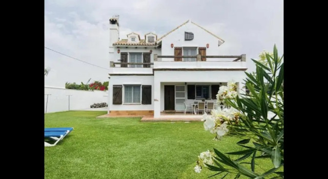 Casa Angy 4, จอง โรงแรม ซาโฮรา Costa de la Luz, ใกล้ Playa La Mangueta