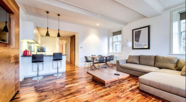 Amazing views! North Bank Street Luxury Apartment, Забронировать Апартаменты/квартира Эдинбург Midlothian, рядом с Национальный музей Шотландии