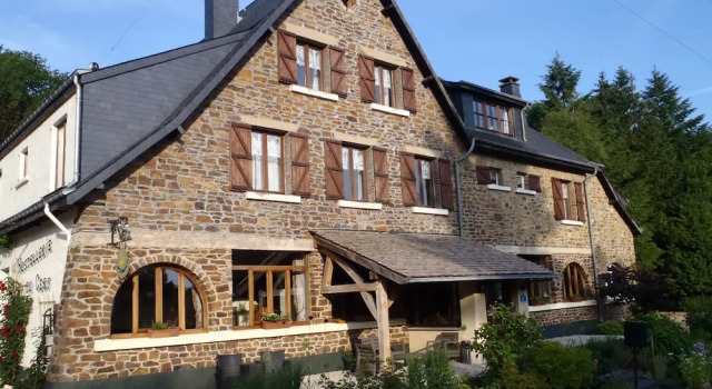 Hostellerie du Cerf, Забронировать Отель Отели Буйон 3 звезды, 3*
