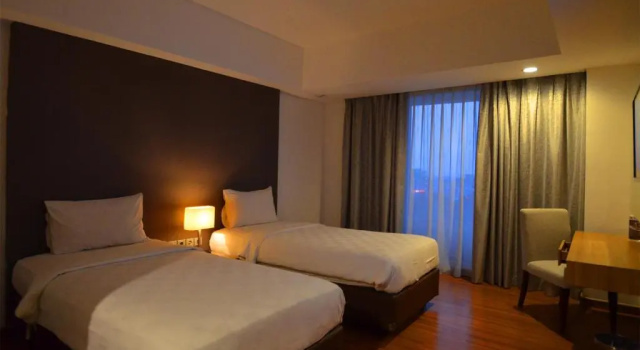 Deluxe Twin room Arch Hotel
