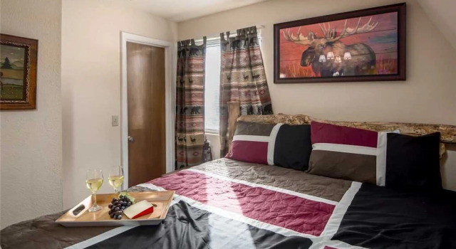 Mama Bear's Den by Ruidoso Vacation Rentals