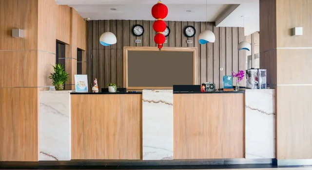 Dancenter KR Hotel, Rezervovat Hotel Hotely v Palembang s parkováním, Parkování