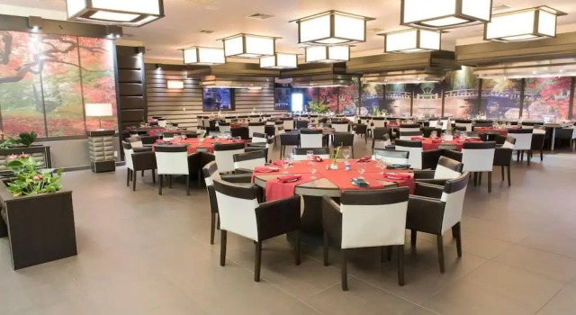 Ramada by Wyndham Princess Paramaribo, Buchen Sie Hotel Hotels in Paramaribo mit Frühstück, in der Nähe von Waterkant, Frühstück