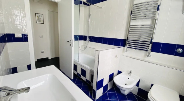 Апартаменты Cosy Flat with Sea View Balcony