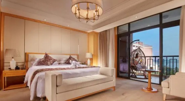 Suite 1 Schlafzimmer mit Seeblick Bright Hotel Huaibei