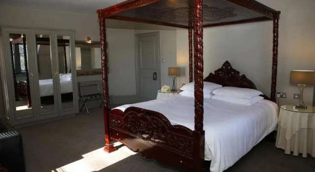 Номер Executive Wards Hotel