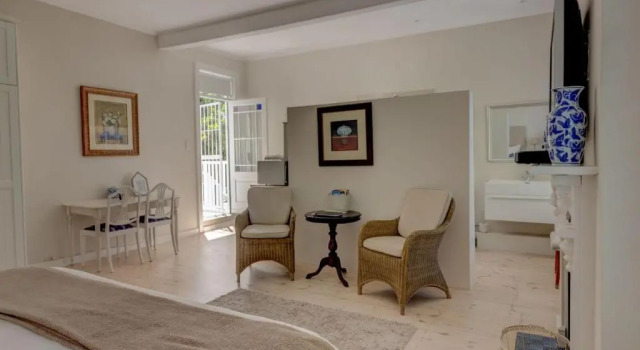 Sandown Lodge, Забронировать Отель Отели Rondebosch 3 звезды, 3*