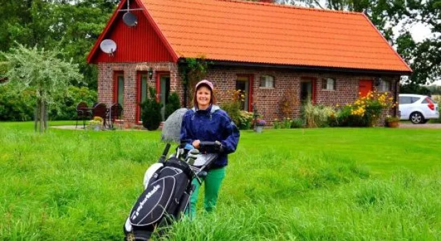 Hjortsby Torp, Book Hotel  