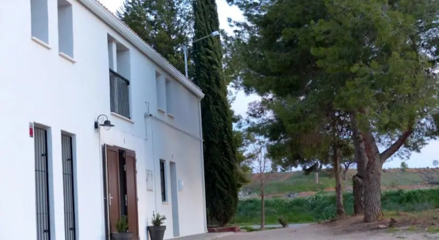Casa Rural El Arrullo, Varaa Hotelli Requena Barcelona