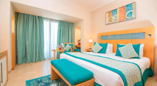 Двухместный номер Classic с видом на горы Movenpick Waterpark Resort & Spa Soma Bay