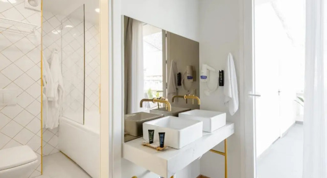 Двухместный номер Deluxe COLORS Urban Hotel Thessaloniki