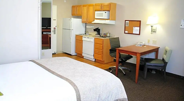 Номер Standard Candlewood Suites Harrisonburg by IHG