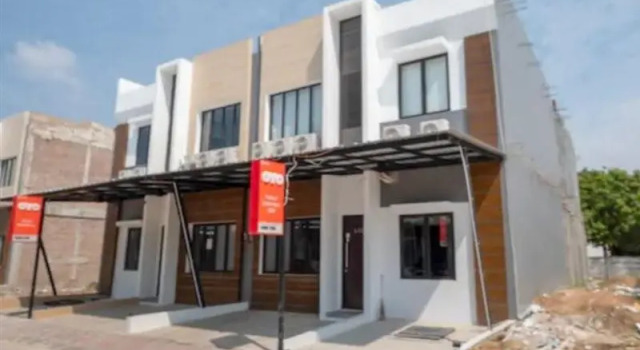 OYO 3246 Rukost Columbus G10, Book Hotel Karawang West Java