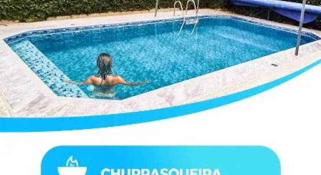 Casa com piscina, churrasqueira, 3 suítes com ar condicionado