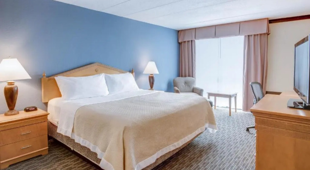 Номер Standard Days Hotel by Wyndham Toms River Jersey Shore