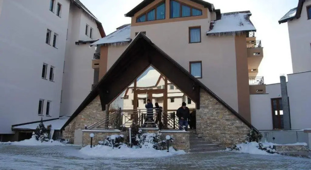 Apartman Mia Milmari F3