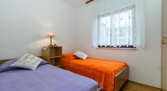 Apartments Nevenka, Rezerwuj Apartament Hotele w Split-Dalmatia County z parkingiem, Parking