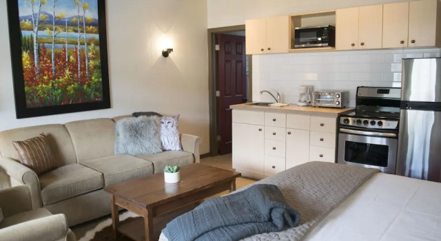 Люкс Yamnuska Suites