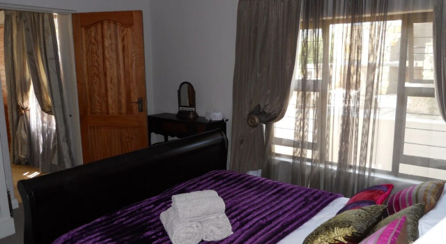 Bella Vista Self Catering, Забронировать Апартаменты/квартира Отели Фри-Стейт с парковкой, Парковка