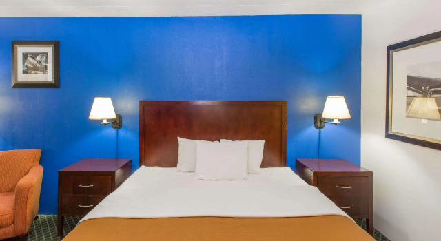 Standard Doppel Zimmer Frontier Inn