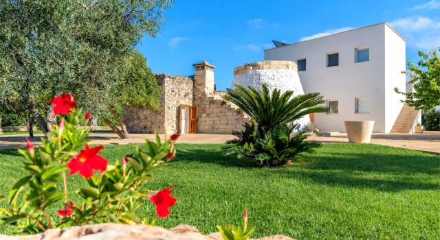 Вилла Lisària Villa Delle Meraviglie With Pool