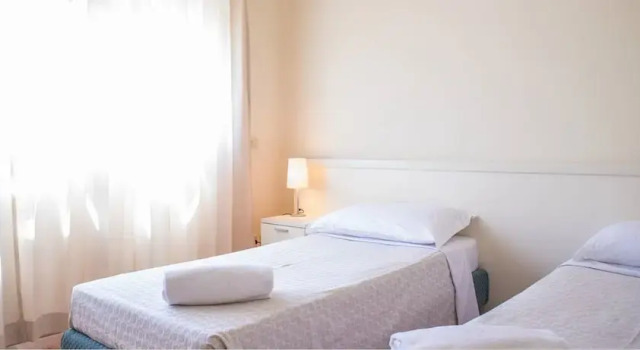 Residence I Triangoli One Bedroom Apartment, Rome, Prenota Appartamento Hotel a Lazio con parcheggio, Parcheggio