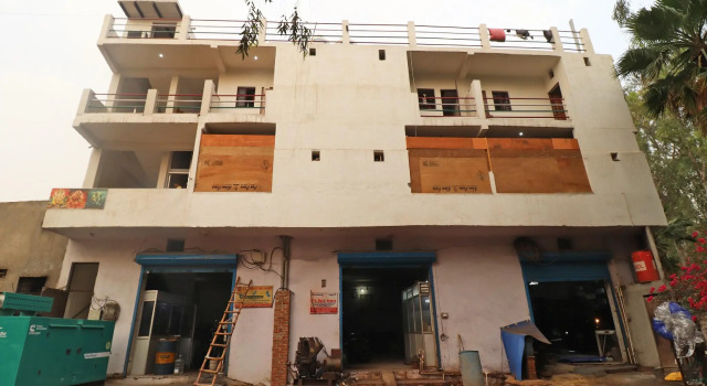 OYO 36723 Hotel Metro