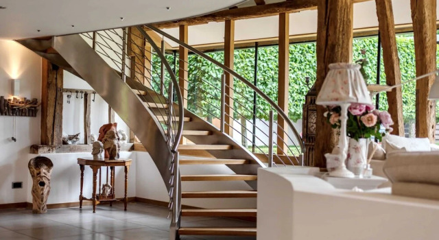 Entire Luxury Home and Garden Canterbury