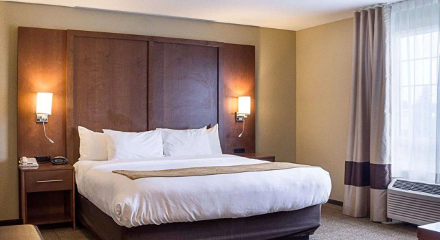 Двухместный люкс Comfort Suites Minot South
