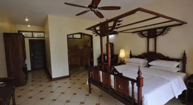 Номер Deluxe с видом на воду Hunters Lodge Hotel