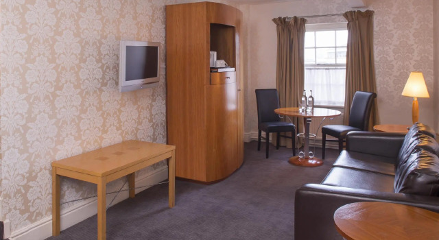 Номер Executive The Regency Hotel