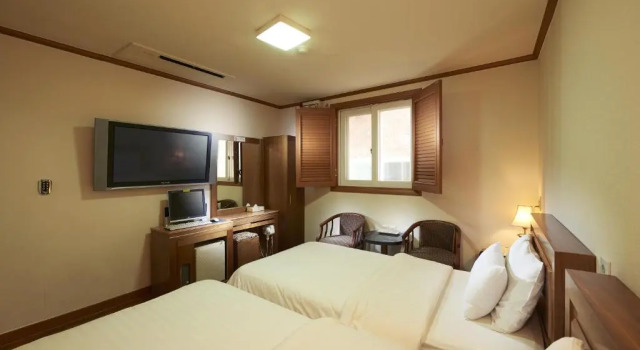Двухместный номер Standard Noble Hotel