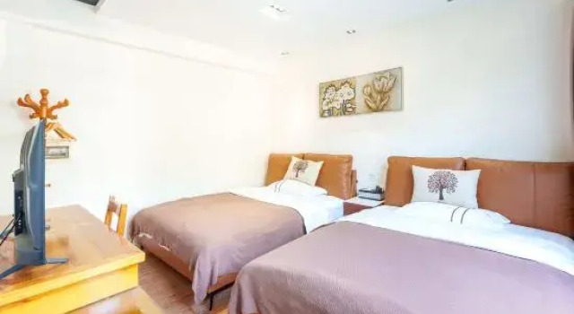 Люкс Lichuan Huajianyin Homestay