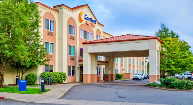 Comfort Suites Springfield-Eugene, Забронировать Отель Юджин 