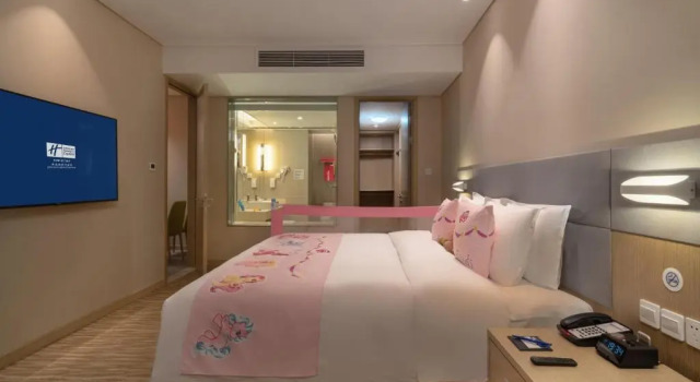 Двухместный люкс Holiday Inn Express Qingdao Innovation Park by IHG