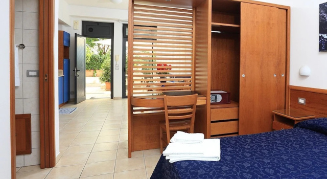 Студия с видом на бассейн Capo Nettuno Hotel