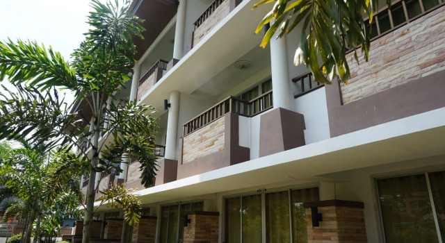 Banana Park Hotel, Varaa Hotelli Hotellit North-Eastern Thailand pysäköinnillä, Pysäköinti